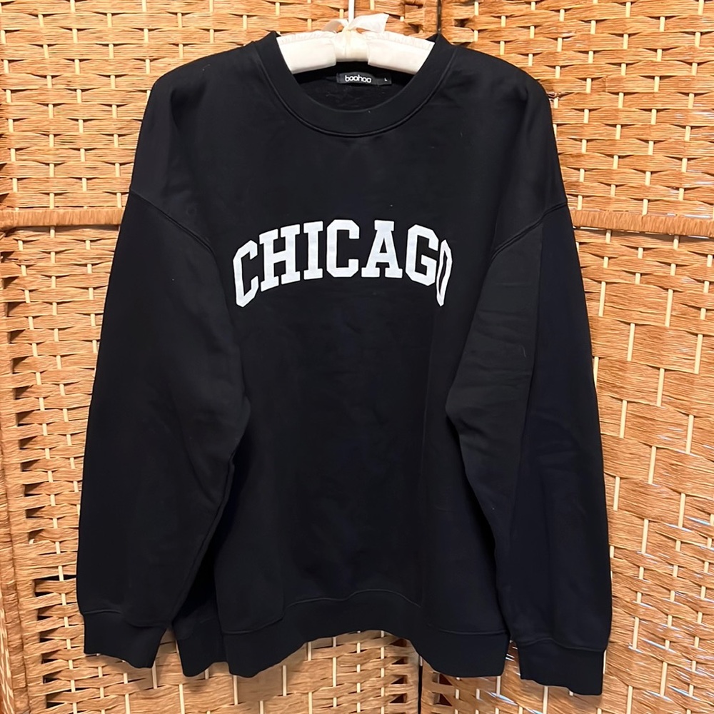 Mens Large Chicago sweatshirt